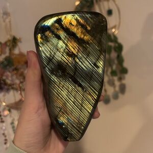 Labadorite free form